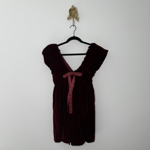 Endless Rose Dresses & Skirts - Endless Rose Velvet Bow Mini Dress S